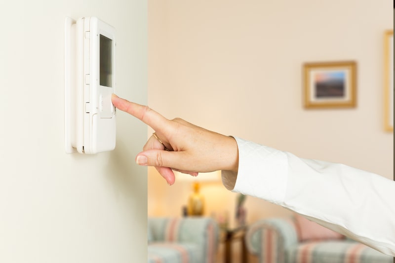 3 Reasons to Install a New Thermostat in Sun Lakes, AZ